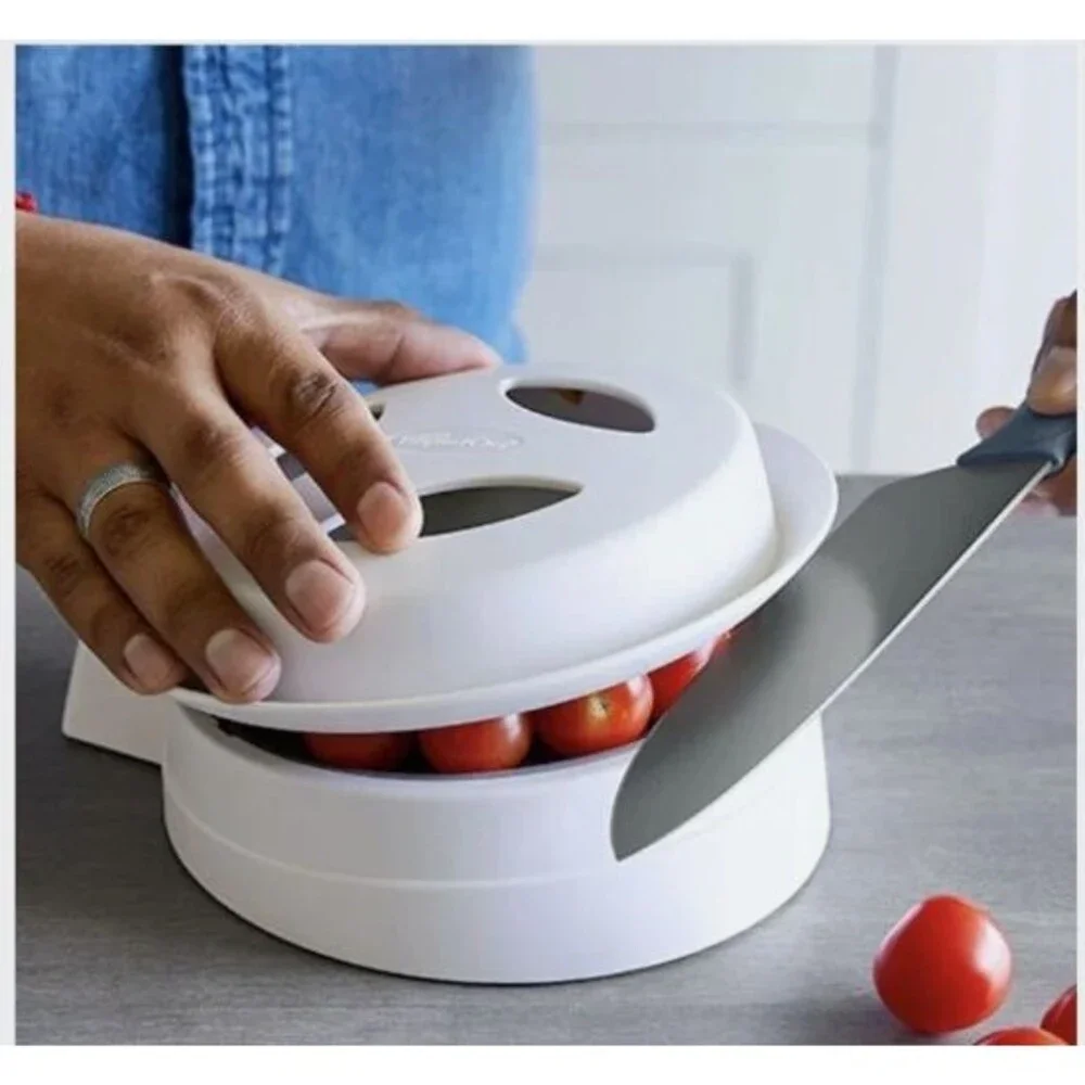 Pampered Chef Close and Cut Food Cutter‎ bagel slicer burger press 1118
